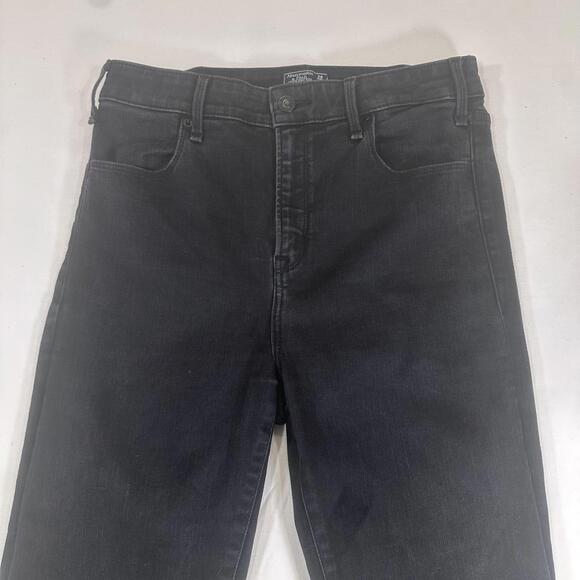Abercrombie & Fitch Women's Simone High Rise Ankle Flare Denim Jeans Size 29/8R - Picture 3 of 9